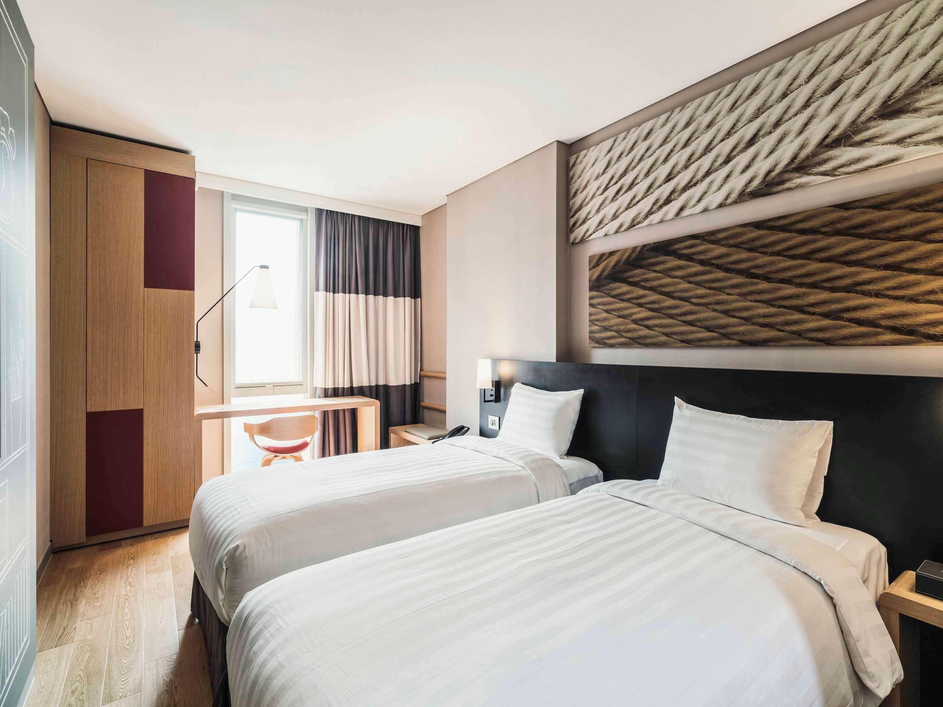 Ibis Ambassador Busan Haeundae Exterior photo