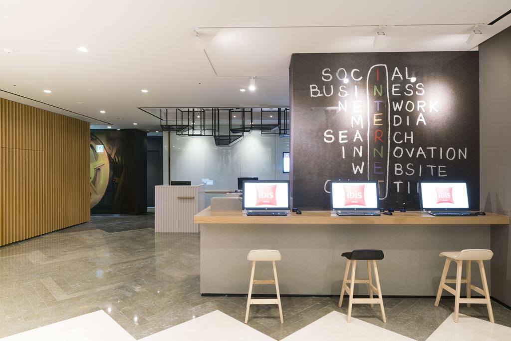 Ibis Ambassador Busan Haeundae Exterior photo